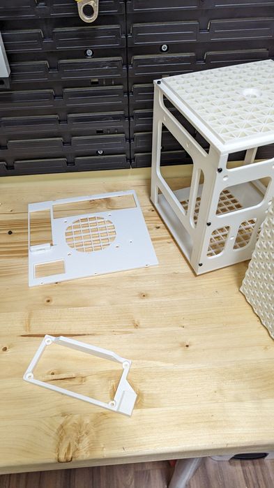 Принтирана кутия ITX