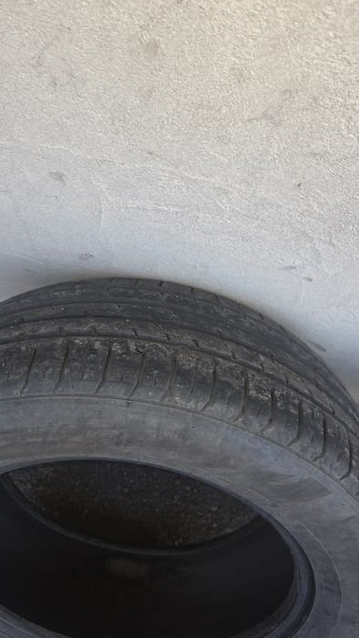 Продам б.у шины 235/60 r 18