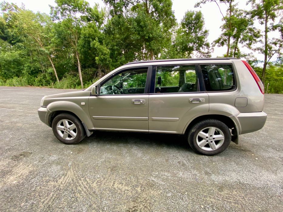 nissan x-trail 2004