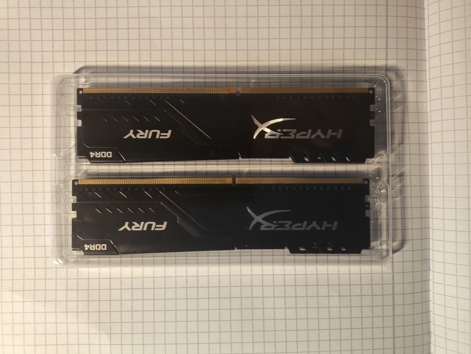 Kit RAM Corsair Vengeance DDR4 16GB (2x8GB) 2400MHz
