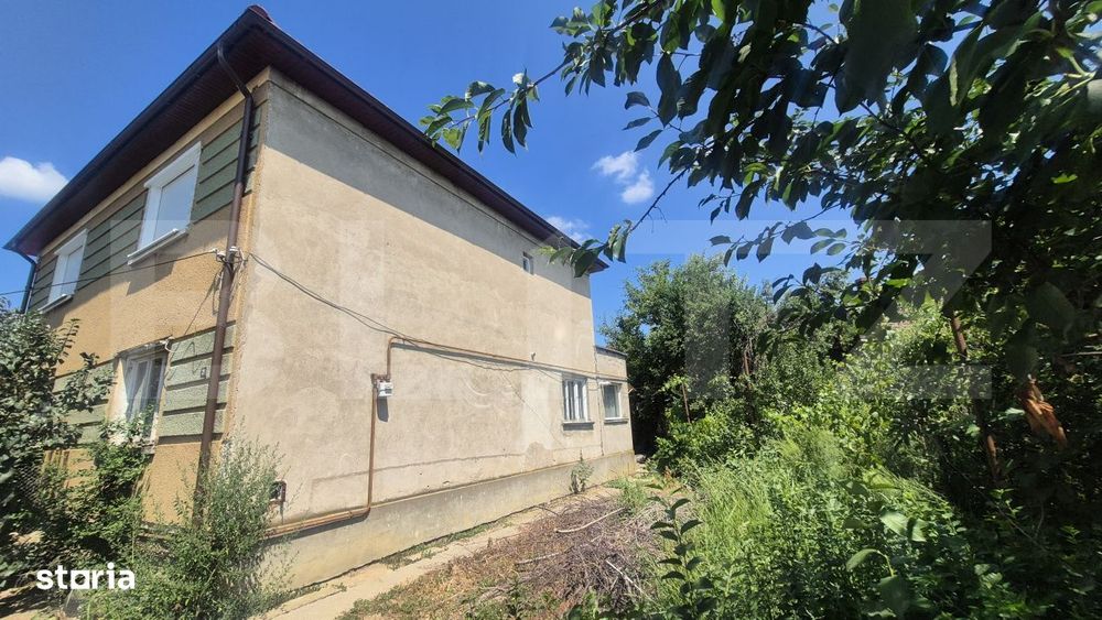 2 apartamente, 100 mp, teren 1800 mp, pe Strada Aurel Vlaicu