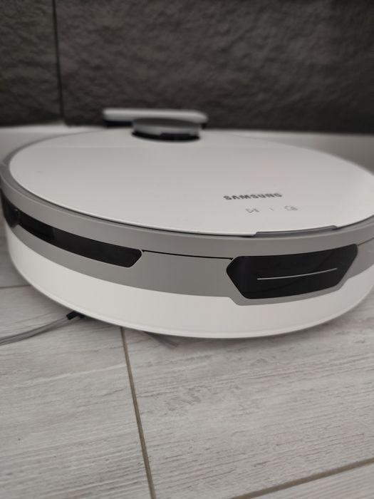 Продам робот пылесос Samsung jet bot