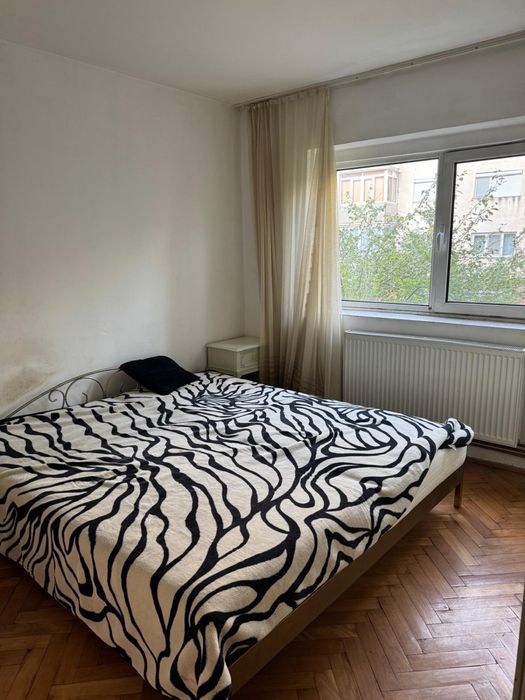 Inchiriez apartament 2 camere deconandat  Micalaca strada Milova