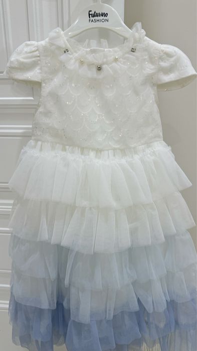 Платье на 5,6 лет