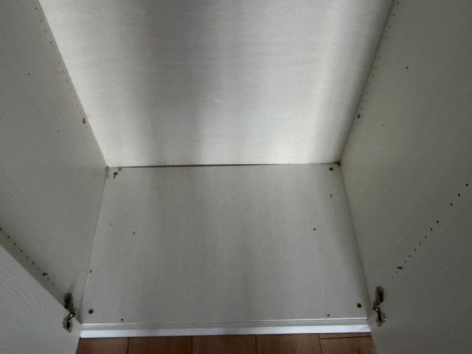 продам шкаф трехдверний