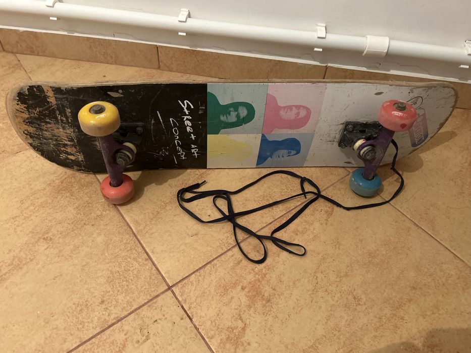 скейтборд для катания и трюков