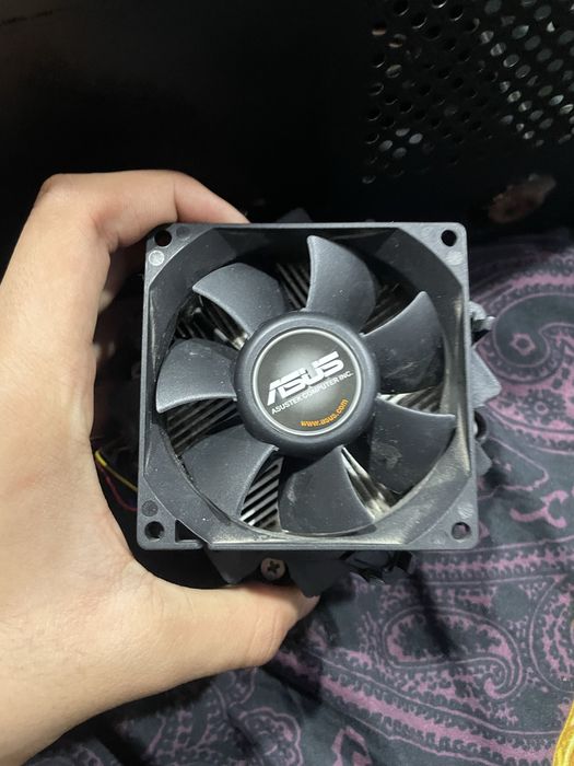 Cooler profesional pentru proccesor calculator