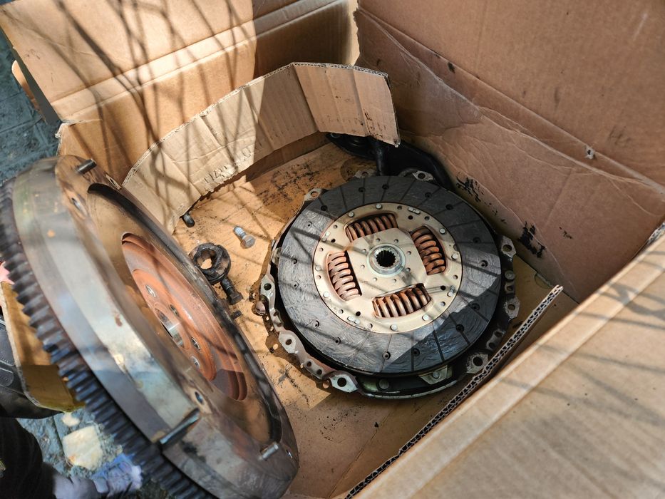 Комплект съединител за Пежо/Ситроен 1,6 бензин