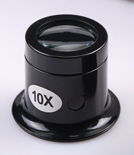 Лупа - увеличава 10 пъти