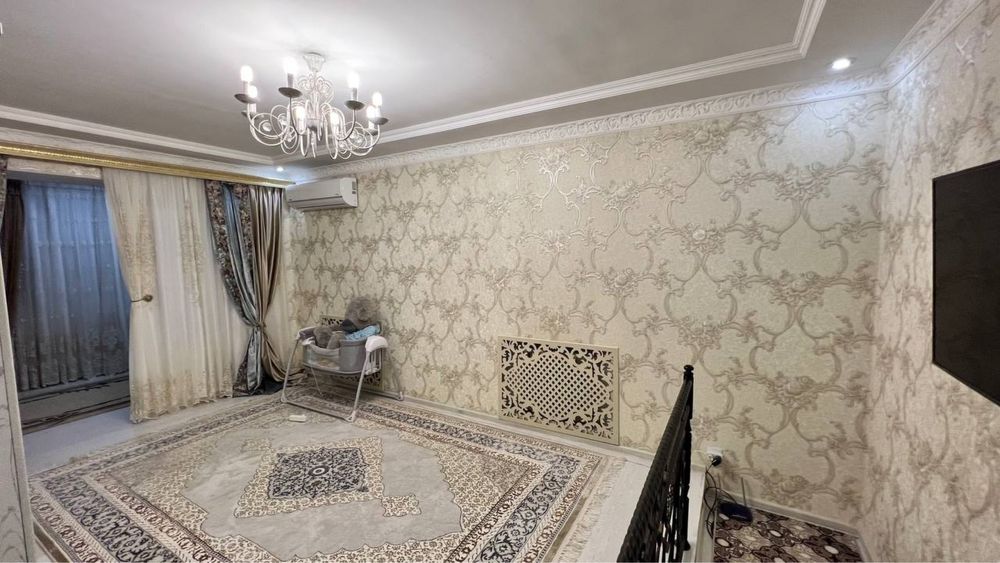 Uy sotiladi!!!  Srochna