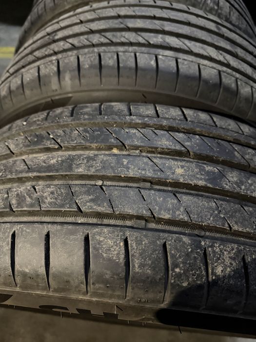 Продам шины летные R17