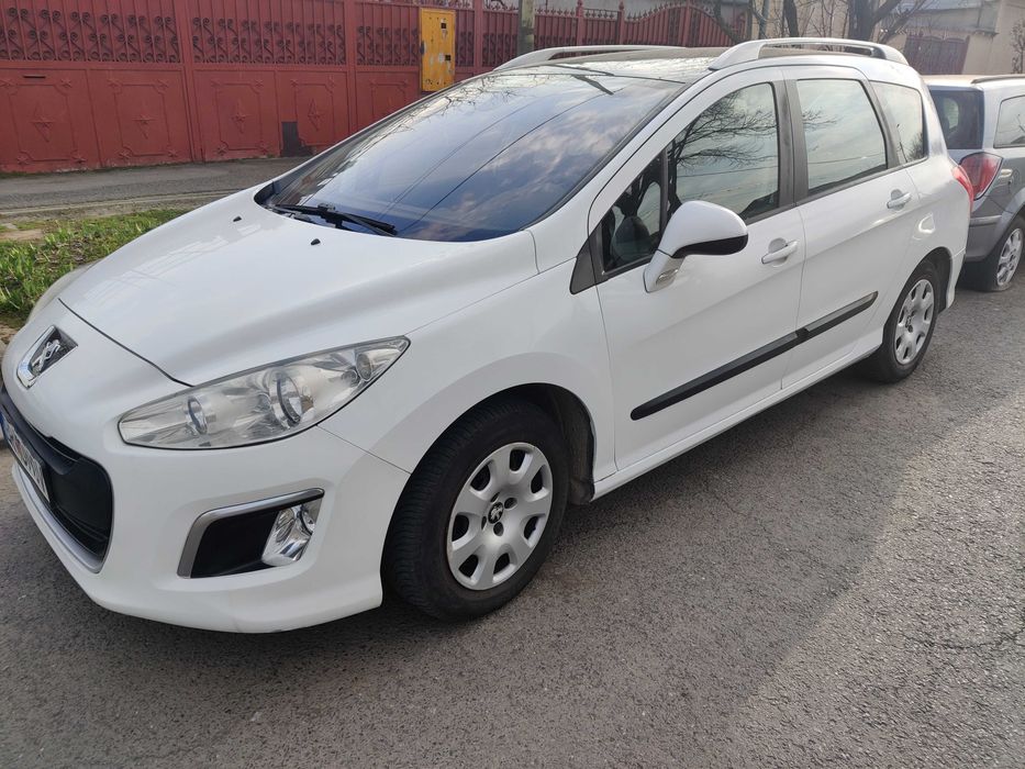 Peugeot 308 SW 2012