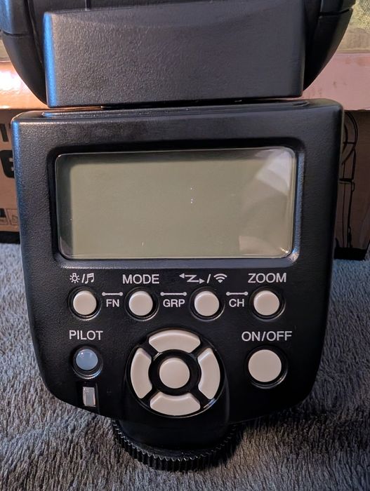 Blitz Yongnuo, YN 560III