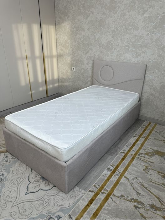 Арзан Крават топ және оптом сатылады