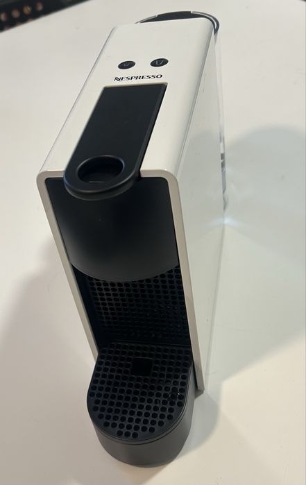 Espresor Nespresso Esenza Mini Intense