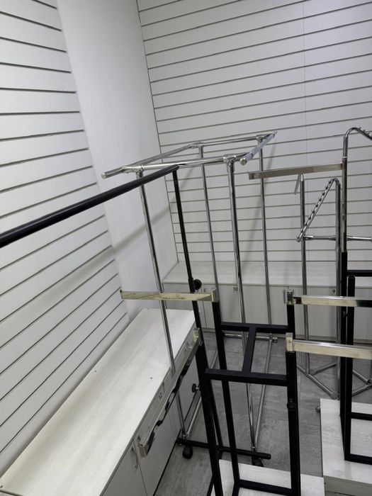 Мебель для бутика/магазина