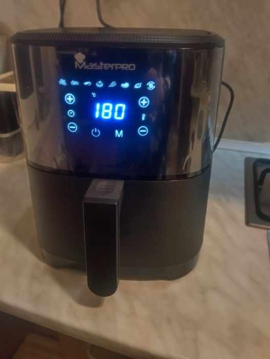 Еърфраер, уред за здравословно готвене