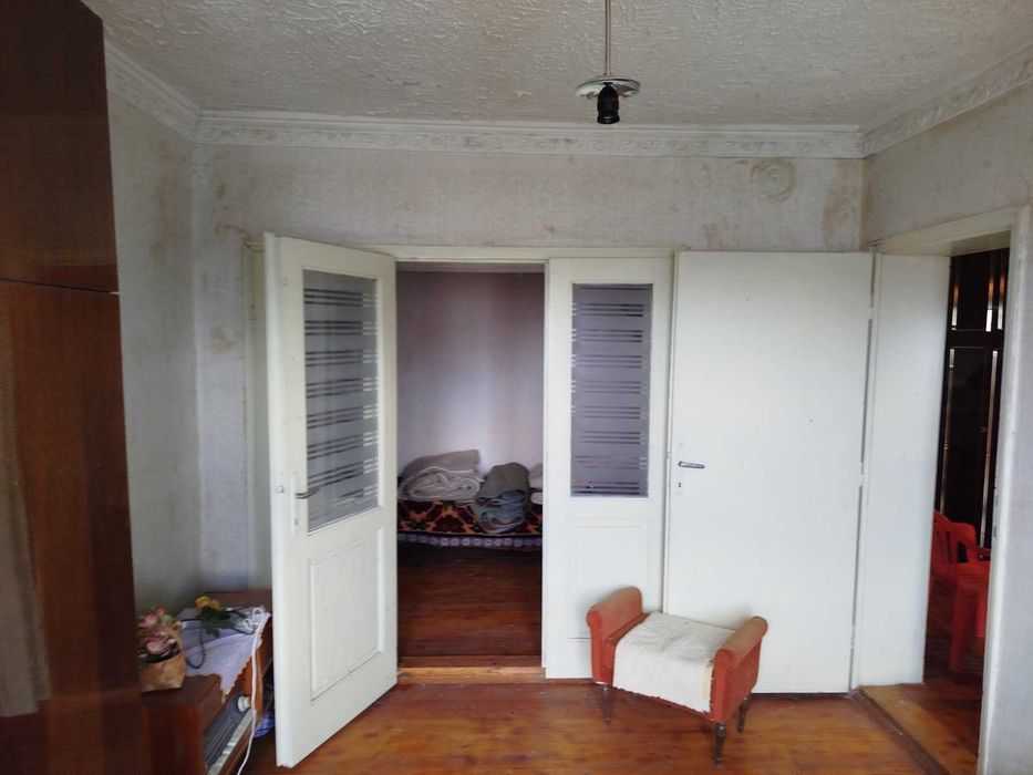 Продава се Къща в с. Обнова, Област Плевен - 200 кв.м за 210 €/кв.м - Снимка #2