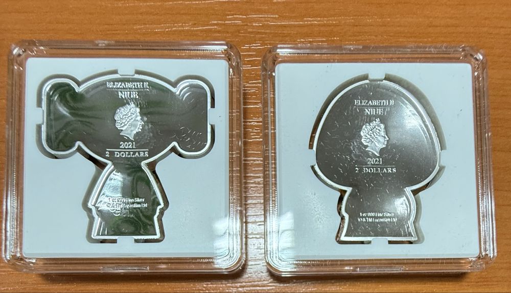 Сребърни монети 1 oz Niue-StarWars/2 oz с 24kпозлата-Deadliest Weapon AG47