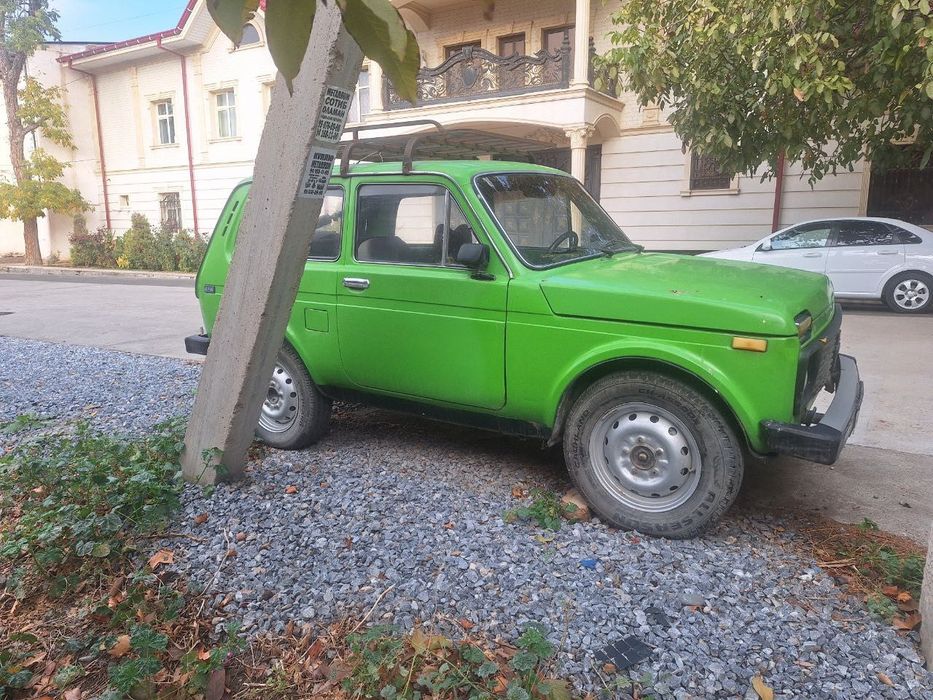 Автомобиль Нива Niva Ваз2121