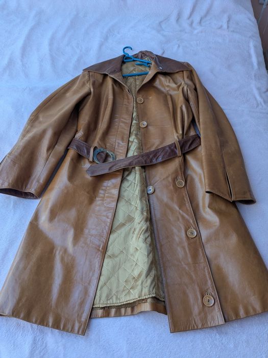 Дамско кожено яке от естествена телешка кожа