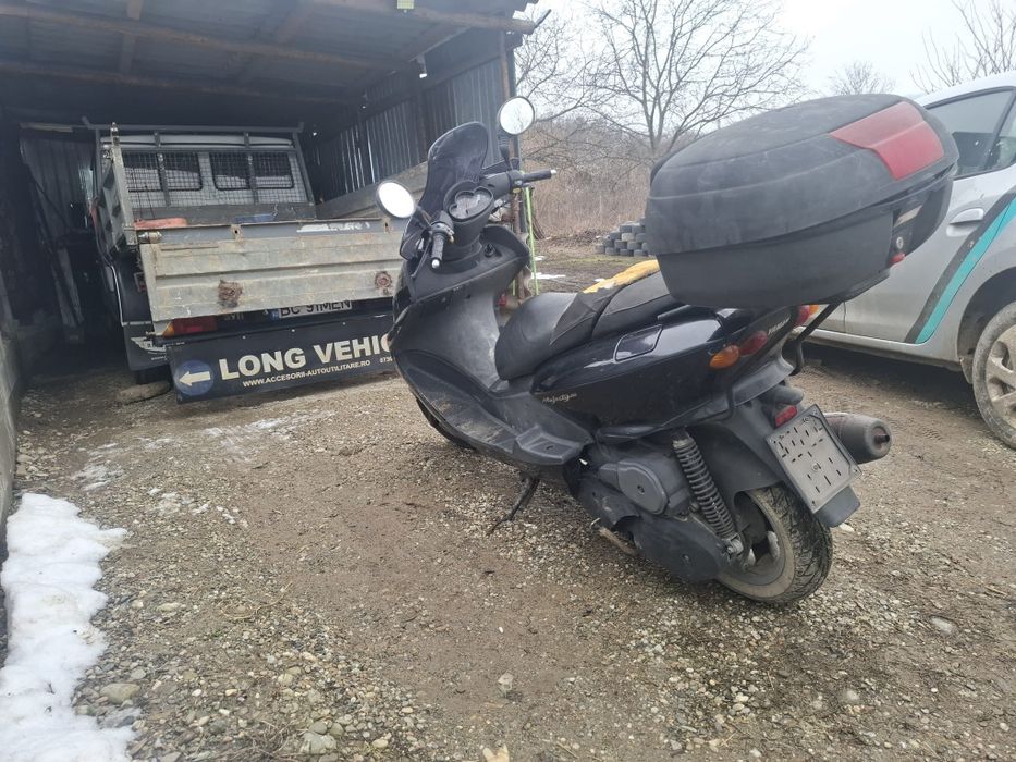 Yamaha majesty  125