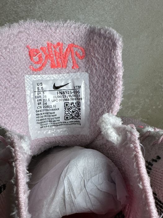 Дамски маратонки Nike Air Max Scorpion Pink Розово