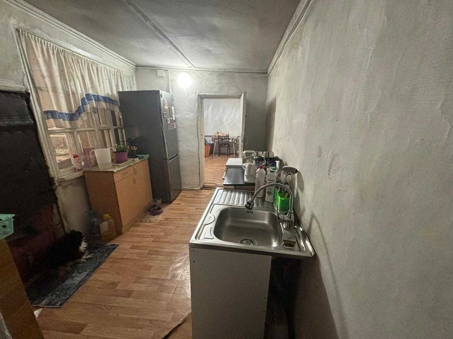 Продается дом на 2 -х хозяев в центре  Сортировки