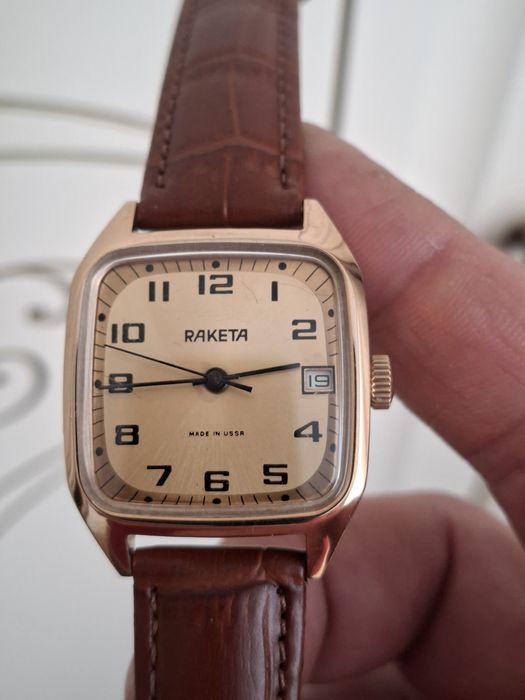 Продам часы СССР