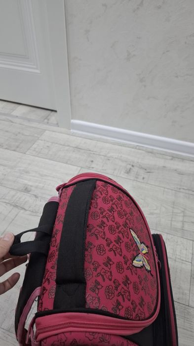 Продам школьный рюкзак