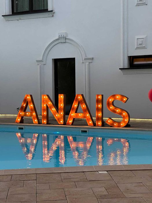 Litere Luminoase Volumetrice - Love, nume