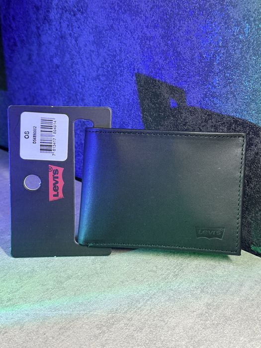 Portofel Levi’s piele Nou