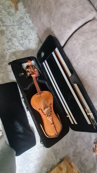 Қобыз сатылады 350000тг