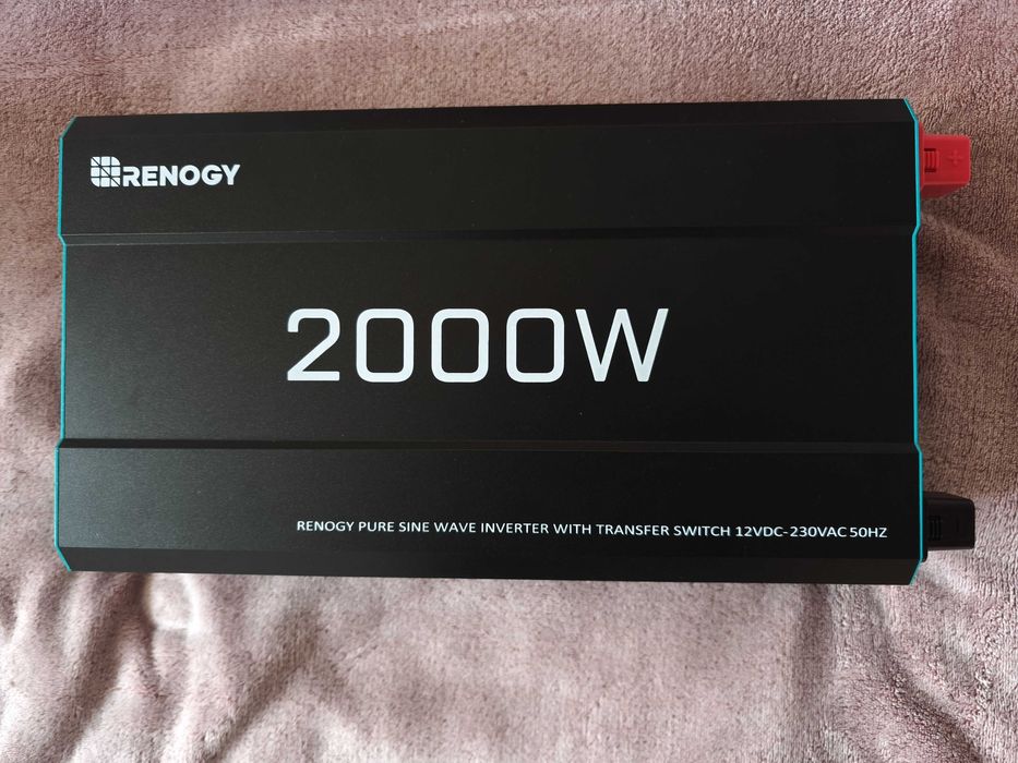 Renogy 2000W Pure Sinus Inverter 220V
