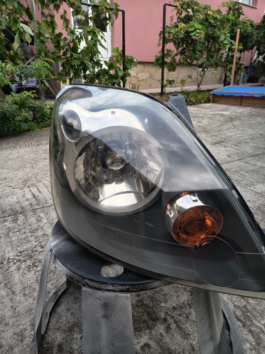 Фар за ford fiesta