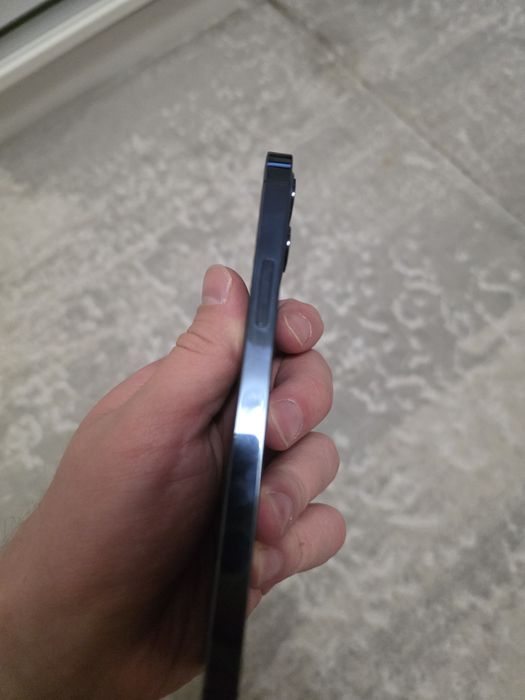 Iphone 12 Pro в перфектно състояние!