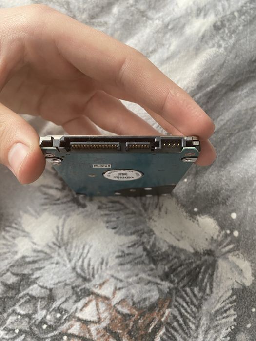 Жёсткий диск Toshiba