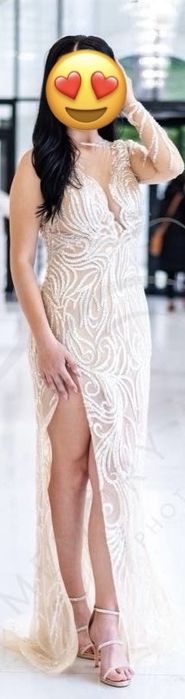 Дизайнерска бална рокля