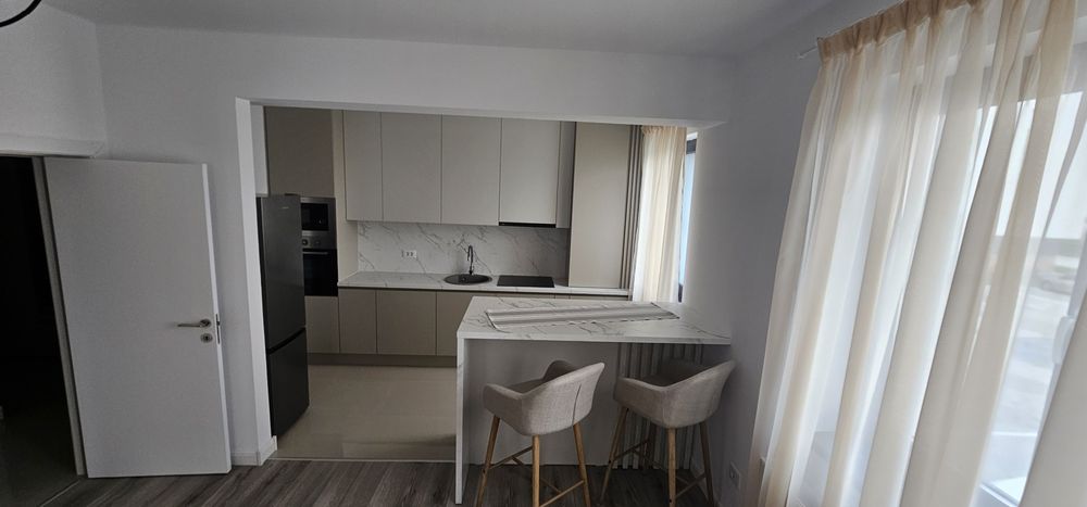 Inchiriem apartament cu 2 camere nou ,cu boxa și parcare