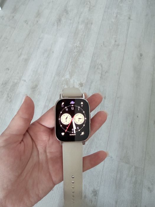 Продам умные часы Redmi Watch 5 Lite