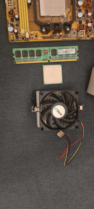 Kit Placa de baza + Procesor + Cooler + RAM