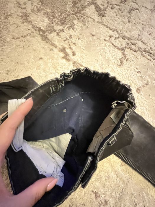 Blugi grosi vatuiti pentu copii de 5 ani impecabili !
