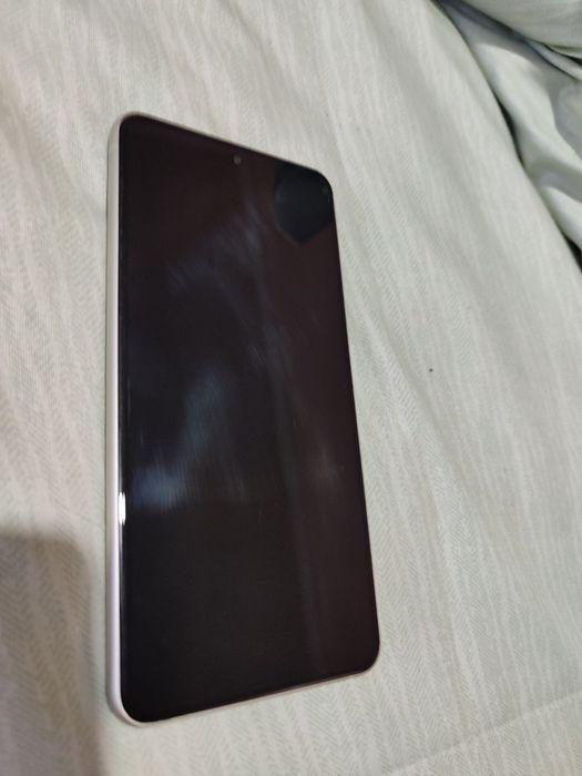 Samsung Galaxy S21 FE 128 GB sotiladi

Telefon holati juda yaxshi, eh