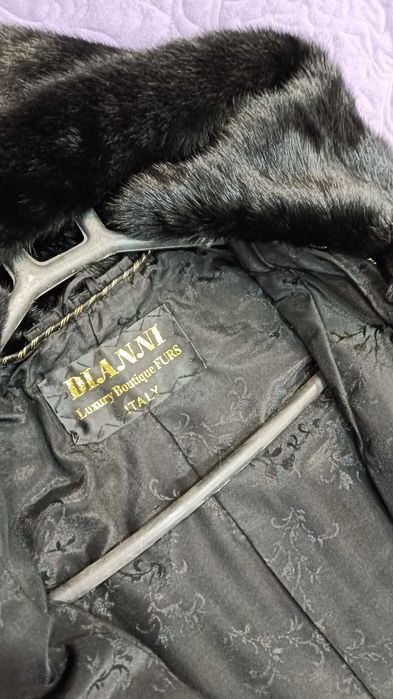 Продам норковую шубу