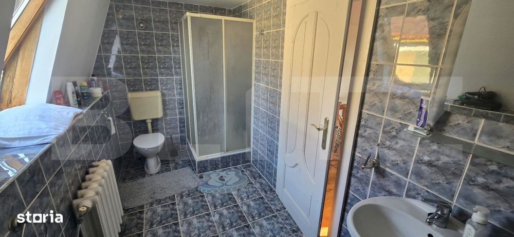 Casa de vanzare, 156 mp, teren 1622 mp, zona Baritiu