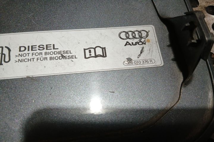 Usita rezervor 4E0010376R 4E0010376R Audi A4 B7