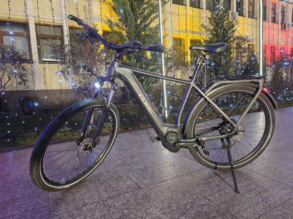 Bicicleta city Cube Kathmandu One 625  Hybrid cadru M