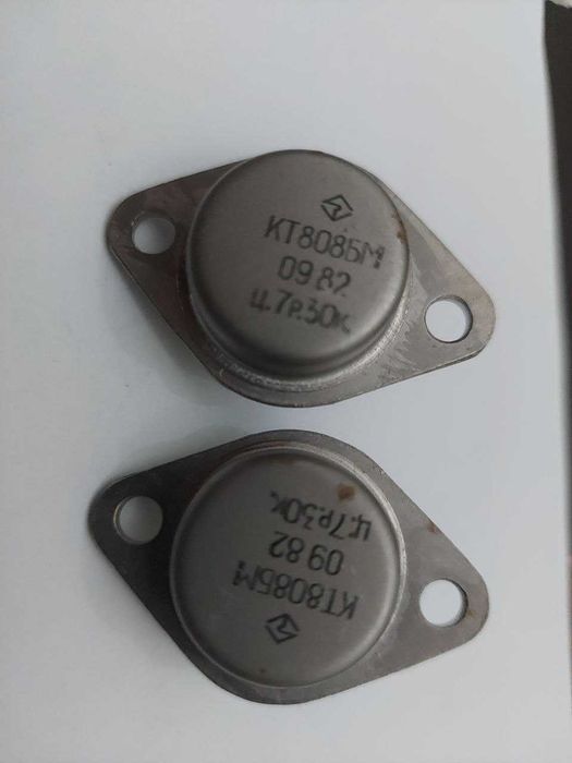 Радиодетали разные, транзисторы, диоды и т.д..