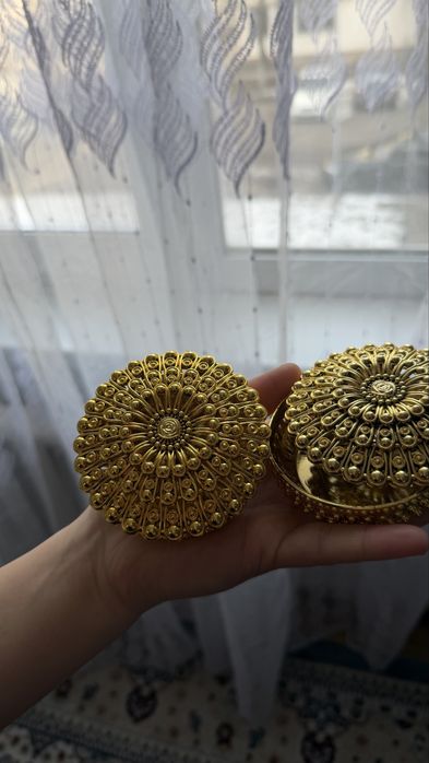 Все по 300,500,1000 тенге