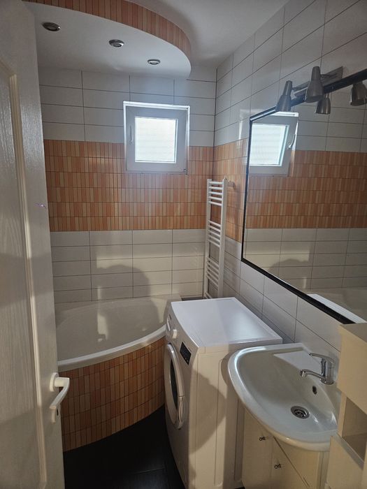 Inchiriez apartament cu o camera